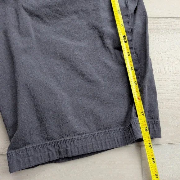 Alaskan Hardgear Free Rein Shorts Mens 34 Standard Fit Stretch Gray Duluth - Picture 10 of 12